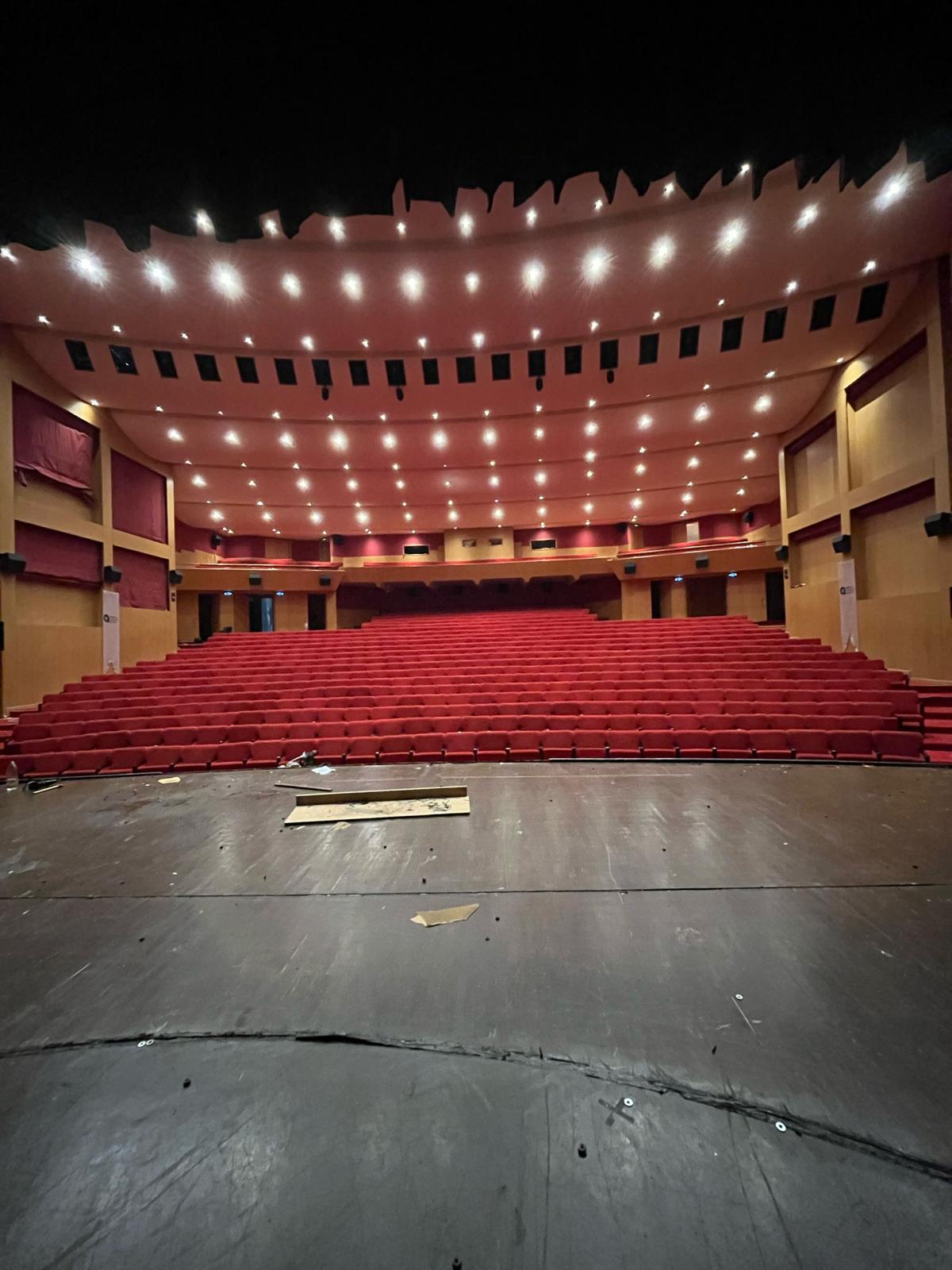 Antalya AKM Kültür Merkezi - Star Hall Koltuk Referans